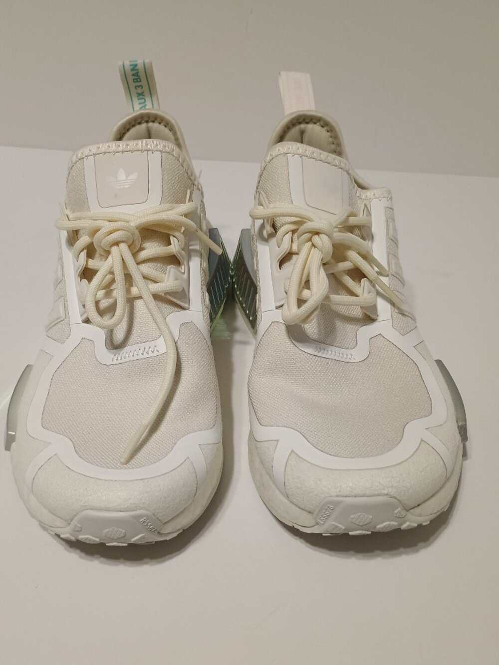 Adidas Originals NMD_R1 White Cream Iridescent Boost Sneakers Shoes M 6.5 W 7.5 - Picture 2 of 10